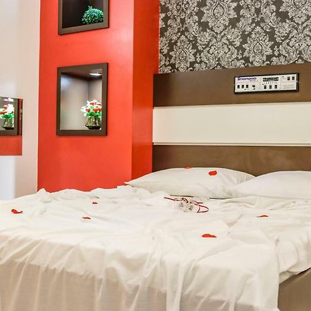 Motel Shampoo (Adults Only) Brusque Ngoại thất bức ảnh
