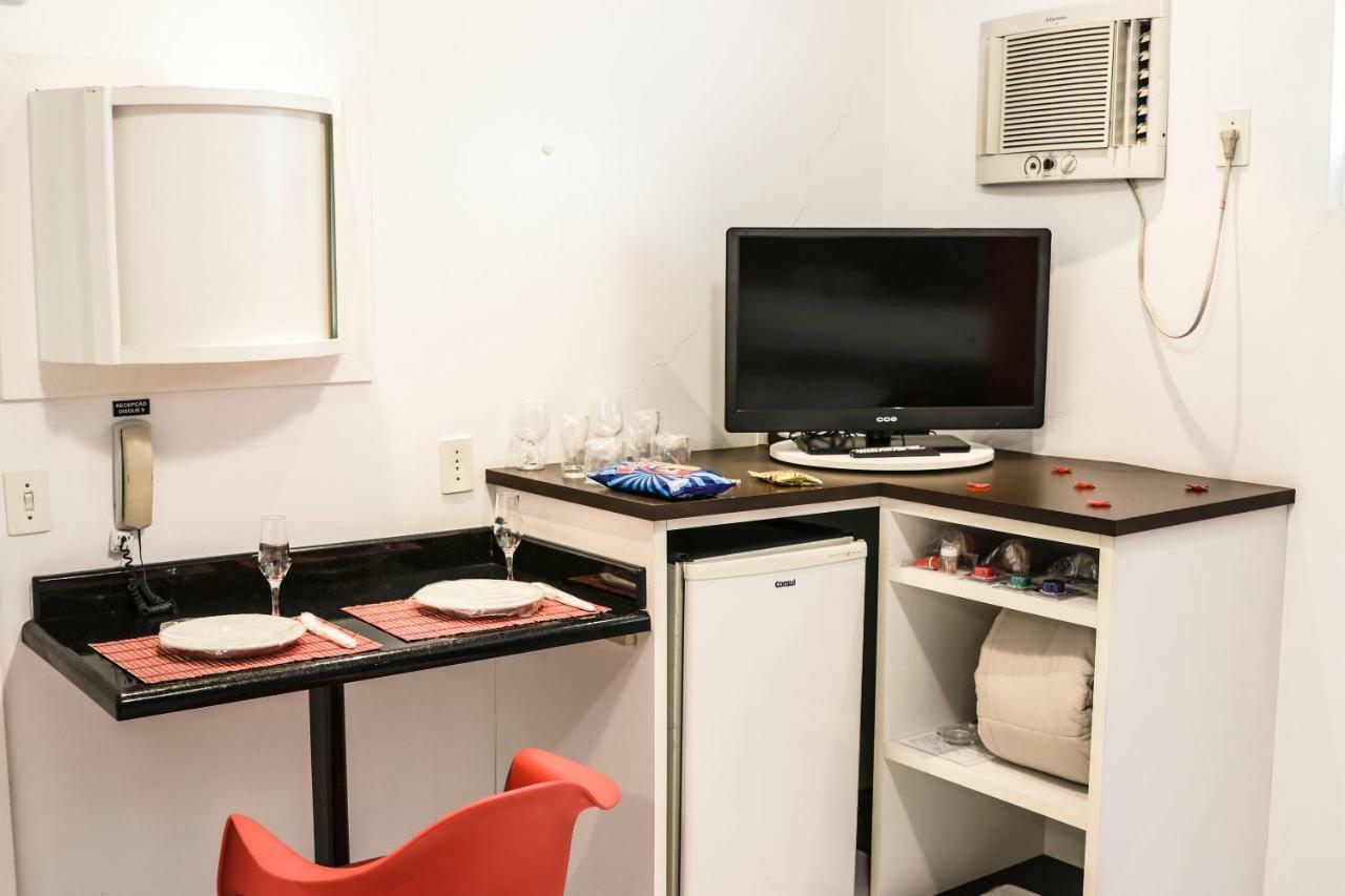 Motel Shampoo (Adults Only) Brusque Ngoại thất bức ảnh